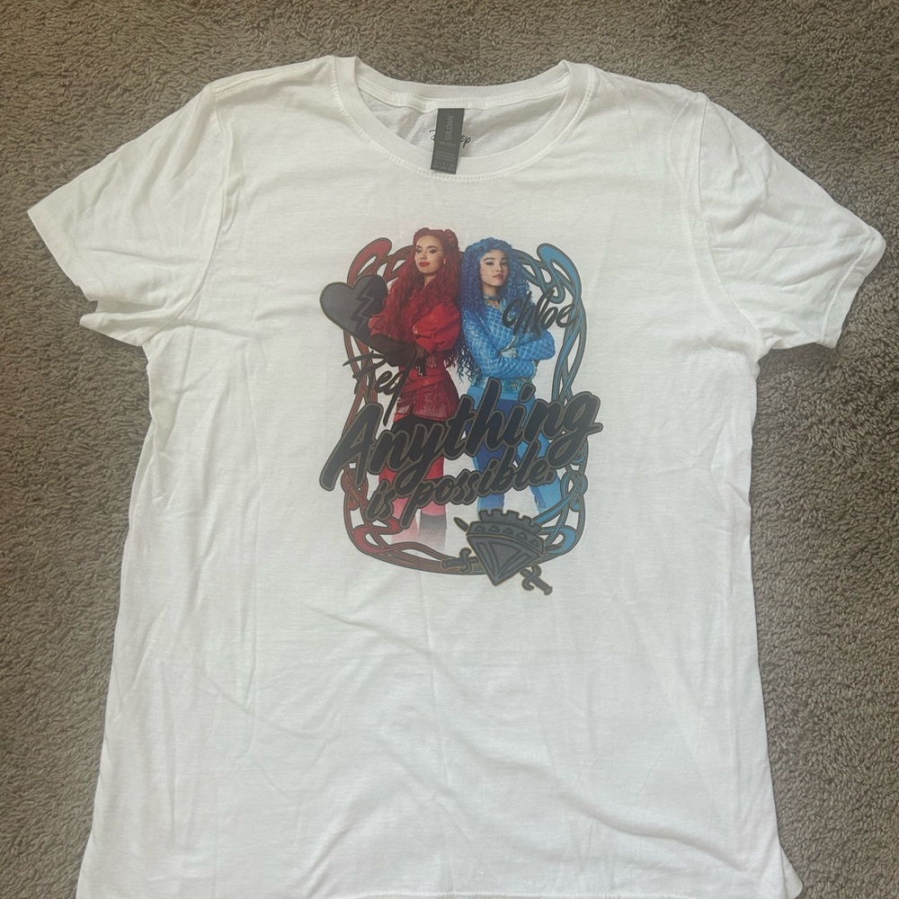 Disney Descendants Rise of Red T-Shirt *NEW*